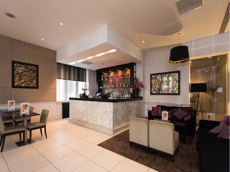 Thistle Holborn 4* Londra
